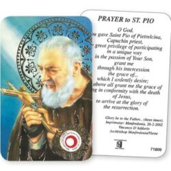 St Padre Pio Prayer Card with Relic (CAR4-006)